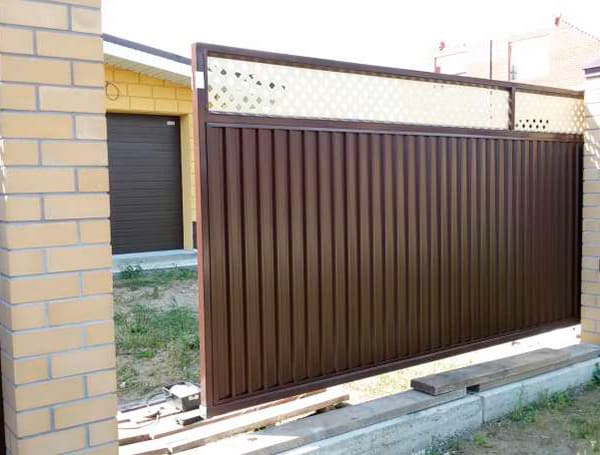 Эстетика и Надежность: Ворота Grand Line для Вашего Дома в Алексеевке от 37769 руб